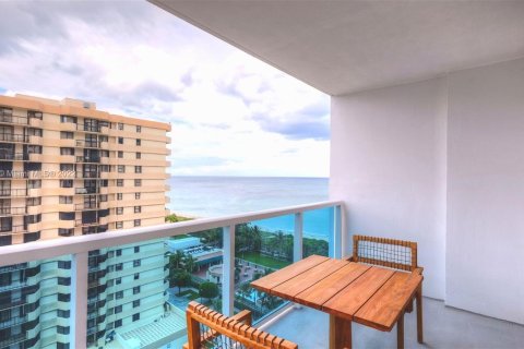 Apartamento en alquiler en Miami Beach, Florida, 1 dormitorio, 72.93 m2 № 2581 - foto 9
