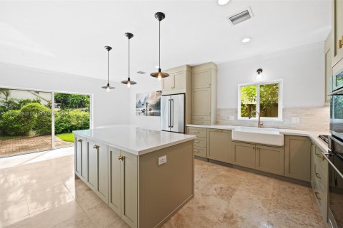 Adosado en venta en Miami, Florida, 3 dormitorios, 195.09 m2 № 1399132 - foto 9