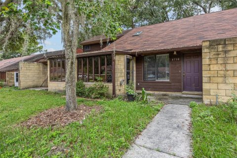 Townhouse in Gainesville, Florida 2 bedrooms, 102.38 sq.m. № 1366417 - photo 15