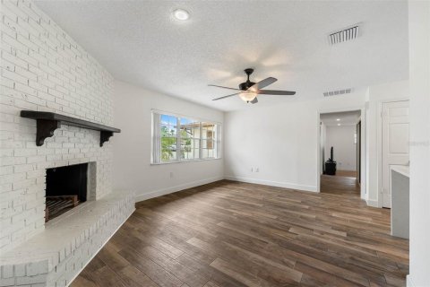 Casa en venta en Orlando, Florida, 3 dormitorios, 157.93 m2 № 1398795 - foto 8