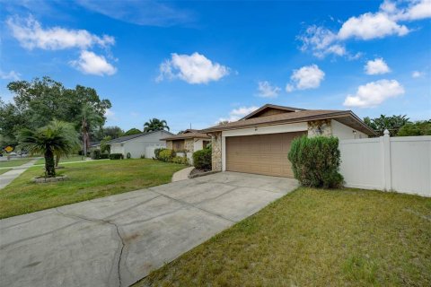 Villa ou maison à vendre à Orlando, Floride: 3 chambres, 157.93 m2 № 1398795 - photo 2