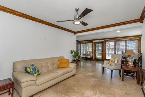 Villa ou maison à vendre à Tampa, Floride: 3 chambres, 215.72 m2 № 1398797 - photo 29