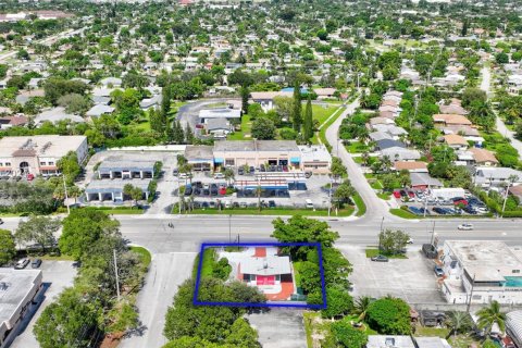 Propiedad comercial en venta en Lake Worth, Florida № 1397790 - foto 5