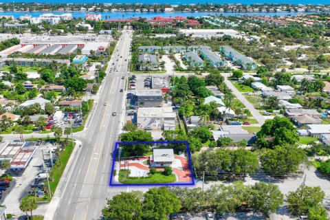 Propiedad comercial en venta en Lake Worth, Florida № 1397790 - foto 3