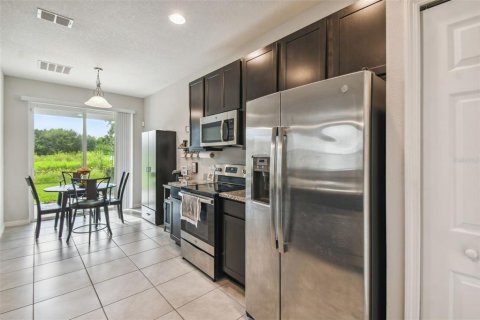 Adosado en venta en Saint Cloud, Florida, 3 dormitorios, 136.85 m2 № 1364003 - foto 23