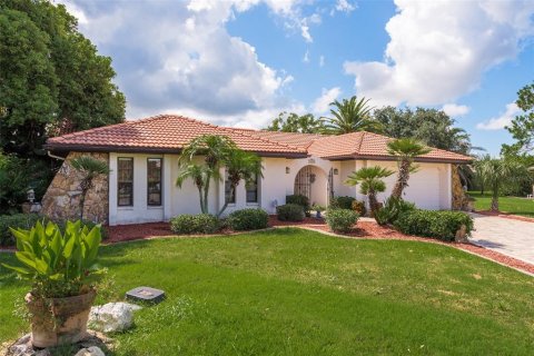 Villa ou maison à vendre à New Port Richey, Floride: 3 chambres, 157.38 m2 № 1323808 - photo 2