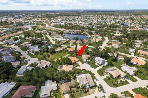 Villa ou maison à vendre à New Port Richey, Floride: 3 chambres, 157.38 m2 № 1323808 - photo 3