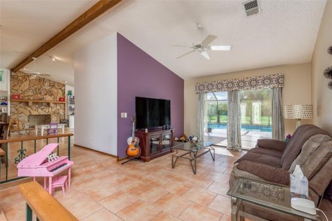 Villa ou maison à vendre à New Port Richey, Floride: 3 chambres, 157.38 m2 № 1323808 - photo 7