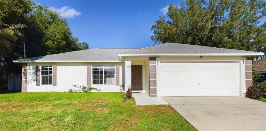 House in Summerfield, Florida 3 bedrooms, 117.8 sq.m. № 1323807