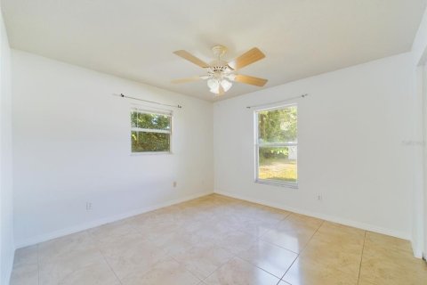 Casa en venta en Summerfield, Florida, 3 dormitorios, 117.8 m2 № 1323807 - foto 9