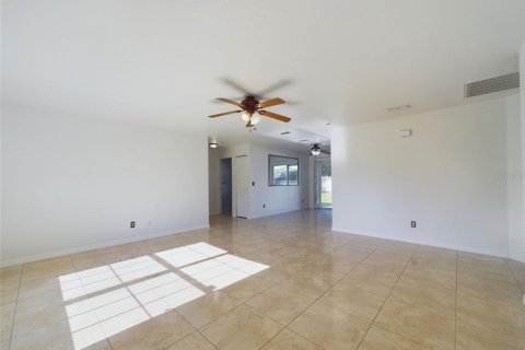 Casa en venta en Summerfield, Florida, 3 dormitorios, 117.8 m2 № 1323807 - foto 3