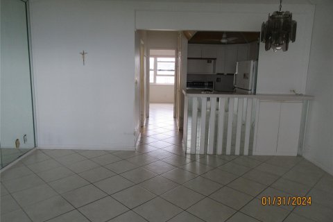 Condominio en venta en Fort Lauderdale, Florida, 1 dormitorio, 61.32 m2 № 1104564 - foto 10