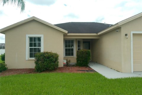 Villa ou maison à louer à Lakeland, Floride: 3 chambres, 114.36 m2 № 1366182 - photo 2