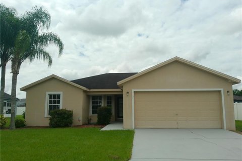 House in Lakeland, Florida 3 bedrooms, 114.36 sq.m. № 1366182 - photo 1