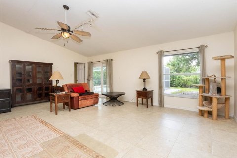 Villa ou maison à vendre à Punta Gorda, Floride: 3 chambres, 187.66 m2 № 1366212 - photo 25