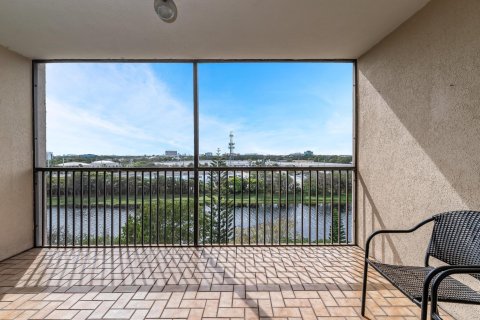 Copropriété à vendre à Pompano Beach, Floride: 2 chambres, 129.97 m2 № 976994 - photo 18