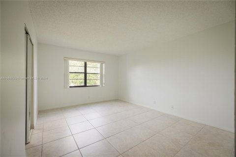 Condo in Boca Raton, Florida, 2 bedrooms  № 1423384 - photo 9