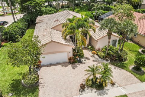 Villa ou maison à vendre à Boynton Beach, Floride: 3 chambres, 233 m2 № 1304780 - photo 2