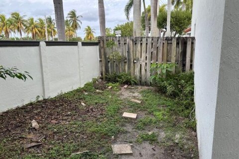 Adosado en venta en Boynton Beach, Florida, 3 dormitorios, 157.56 m2 № 938921 - foto 3