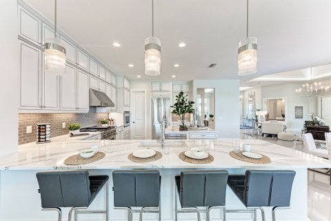 House in Hampton Lakes by Medallion Home in Sarasota, Florida 4 bedrooms, 386 sq.m. № 572146 - photo 6