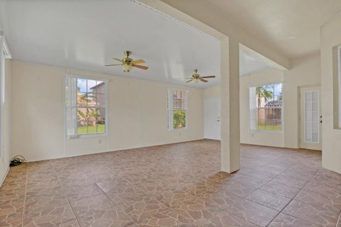 Casa en venta en Orlando, Florida, 4 dormitorios, 206.34 m2 № 1373609 - foto 28