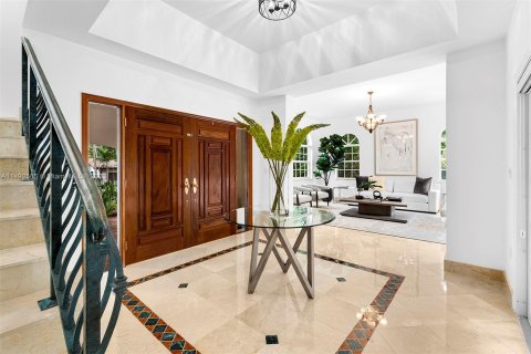 Casa en venta en Coral Gables, Florida, 5 dormitorios, 371.89 m2 № 862139 - foto 14