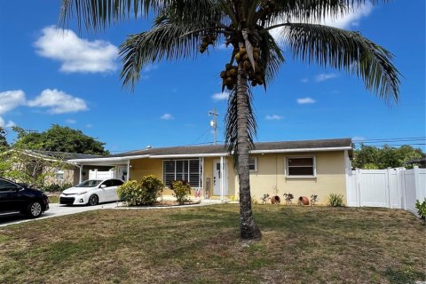 Villa ou maison à vendre à West Palm Beach, Floride: 3 chambres, 113.53 m2 № 1216411 - photo 15