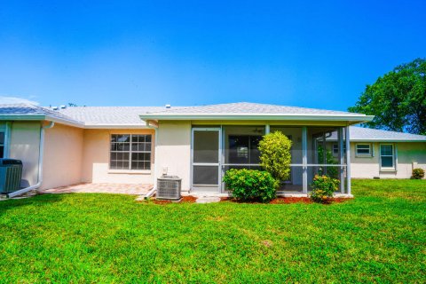 Villa ou maison à vendre à Lake Worth, Floride: 2 chambres, 101.08 m2 № 1216389 - photo 1