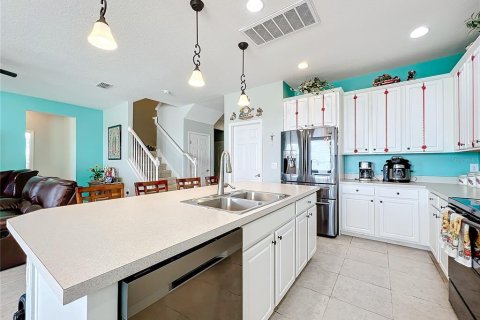 Casa en venta en Davenport, Florida, 5 dormitorios, 304.91 m2 № 1247164 - foto 9