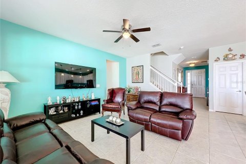 Casa en venta en Davenport, Florida, 5 dormitorios, 304.91 m2 № 1247164 - foto 17