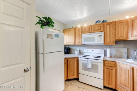 Condo in Saint Augustine, Florida, 2 bedrooms  № 771515 - photo 11