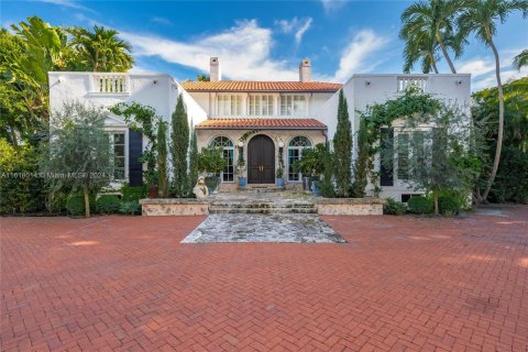 Casa en venta en Coral Gables, Florida, 4 dormitorios, 465.81 m2 № 1239199 - foto 4