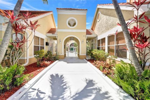 Condominio en venta en Fort Myers, Florida, 3 dormitorios, 107.21 m2 № 1122095 - foto 28