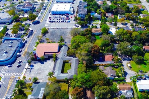Купить коммерческую недвижимость в Норт-Майами, Флорида № 1102623 - фото 7