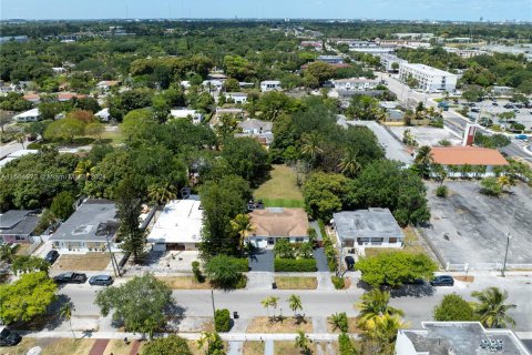 Купить коммерческую недвижимость в Норт-Майами, Флорида № 1102623 - фото 10