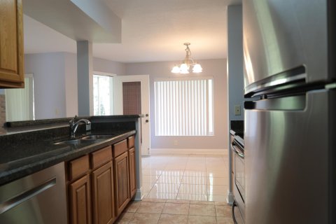 Copropriété à vendre à Boynton Beach, Floride: 2 chambres, 82.13 m2 № 1118693 - photo 15