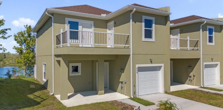 Townhouse in Davenport, Florida 4 bedrooms, 189.06 sq.m. № 1422734