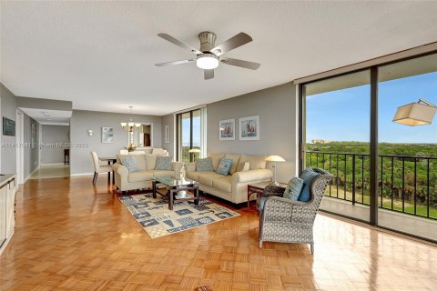 Condominio en venta en Hutchinson Island South, Florida, 2 dormitorios, 129.78 m2 № 613455 - foto 22