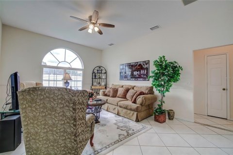 Casa en venta en New Port Richey, Florida, 3 dormitorios, 189.71 m2 № 1248728 - foto 8