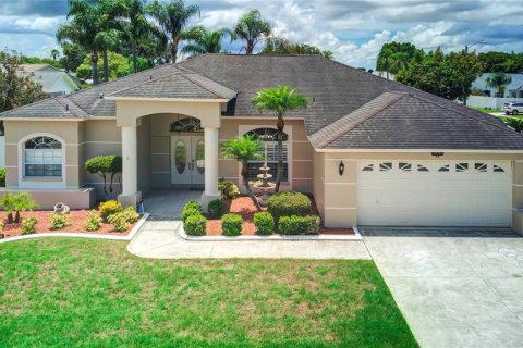 Villa ou maison à vendre à New Port Richey, Floride: 3 chambres, 189.71 m2 № 1248728 - photo 1