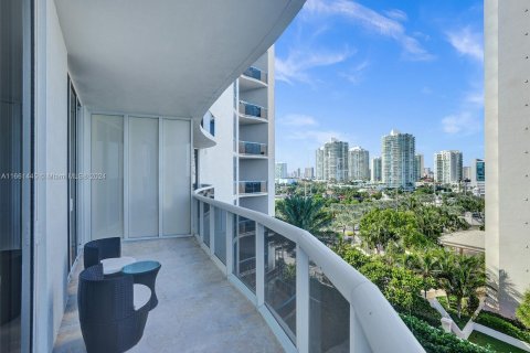 Condo in Sunny Isles Beach, Florida, 3 bedrooms  № 1368715 - photo 5