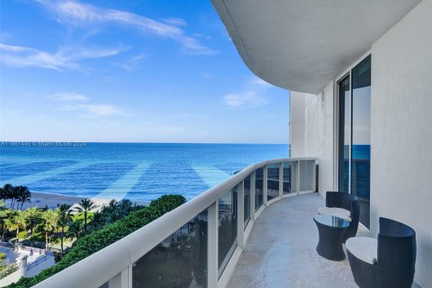 Copropriété à vendre à Sunny Isles Beach, Floride: 3 chambres, 183.85 m2 № 1368715 - photo 4