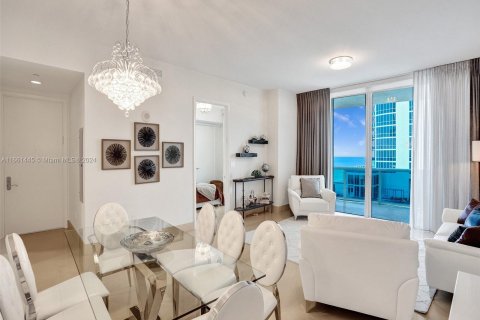 Condo in Sunny Isles Beach, Florida, 3 bedrooms  № 1368715 - photo 21