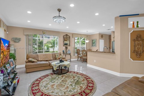 Villa ou maison à vendre à Miramar, Floride: 4 chambres, 245.17 m2 № 1293144 - photo 19