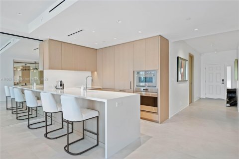 Copropriété à louer à Miami Beach, Floride: 3 chambres, 174.19 m2 № 3814 - photo 7