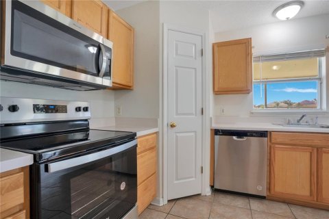 Casa en venta en Orlando, Florida, 4 dormitorios, 266.16 m2 № 1388955 - foto 13