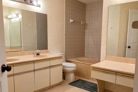 Condo in Boca Raton, Florida, 3 bedrooms  № 1268708 - photo 24