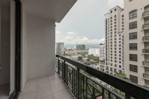 Condominio en venta en West Palm Beach, Florida, 1 dormitorio, 81.38 m2 № 952208 - foto 28