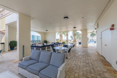 Condominio en venta en West Palm Beach, Florida, 1 dormitorio, 81.38 m2 № 952208 - foto 26