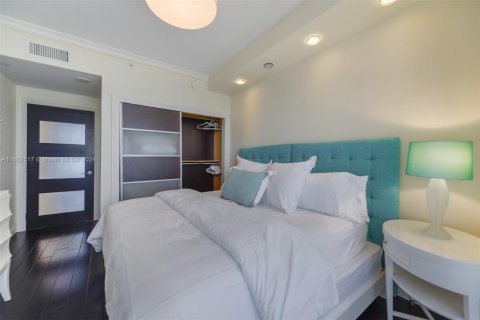 Condo in Sunny Isles Beach, Florida, 3 bedrooms  № 1269257 - photo 24